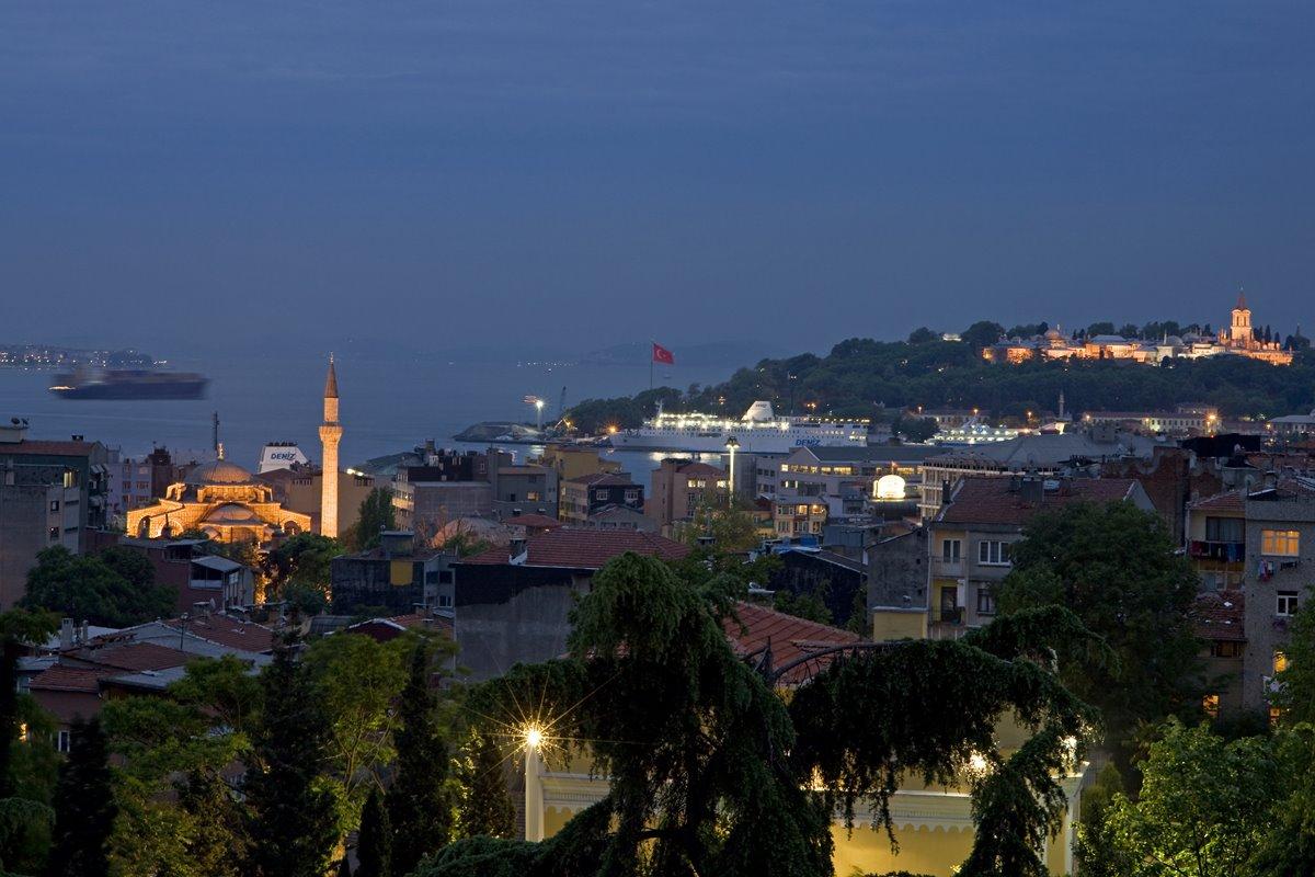 Tomtom Suites Istanbul Exterior photo